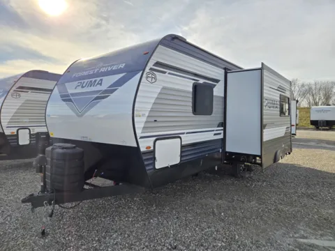 More photos of 2026 PALOMINO RV PUMA 229RB at Colman's Country Campers, IL