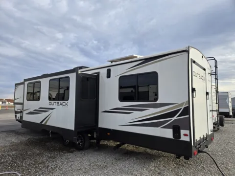 More photos of 2022 Keystone Outback   335CG at Colman's Country Campers, IL