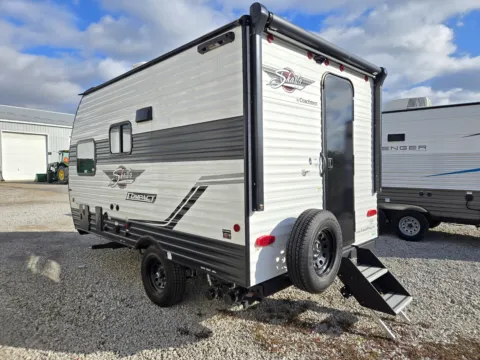 More photos of 2024 Shasta Oasis   16RE at Colman's Country Campers, IL