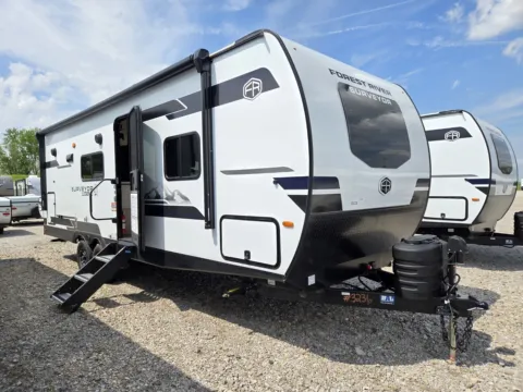 Photos of 2026 Forest River Surveyor Legend  252RBLE for sale in Hartford, IL at Colman's Country Campers