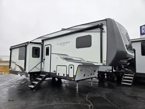 Photos of 2026 Forest River Flagstaff Classic  331RL for sale in Hartford, IL at Colman's Country Campers