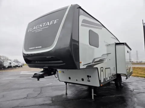 More photos of 2026 Forest River Flagstaff Classic  331RL at Colman's Country Campers, IL