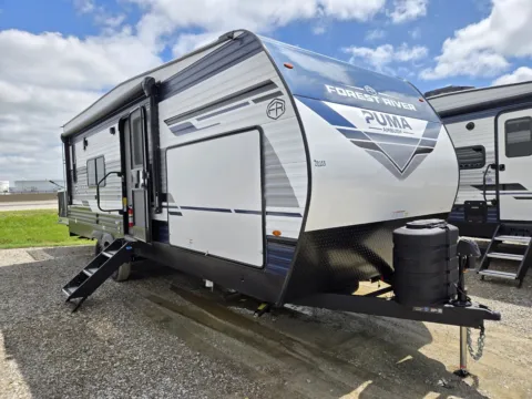 2026 Forest River Puma Ambush  25TH for sale in Hartford, IL