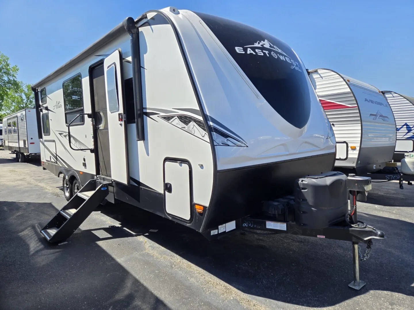 2022 East to West Alta   2100MBH for sale in Hartford, IL