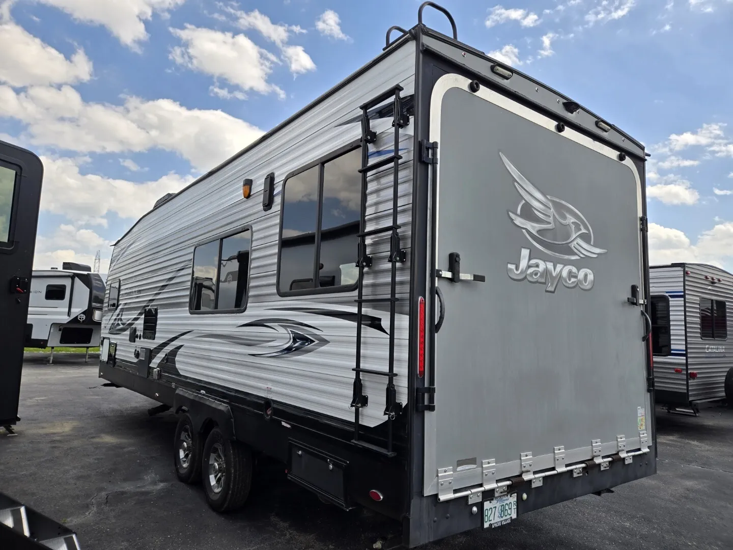 More photos of 2018 Jayco Octane Super Lite  265 at Colman's Country Campers, IL