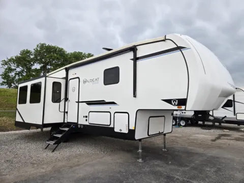 2023 Forest River Wildcat One  31RLS for sale in Hartford, IL