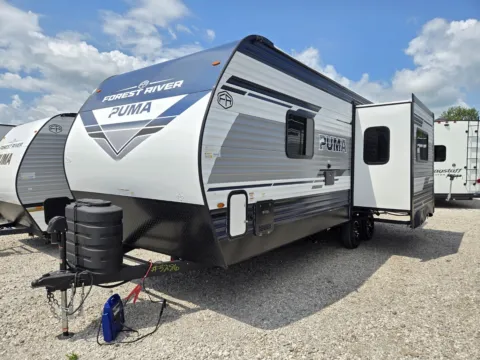 More photos of 2027 Forest River Puma 227RK at Colman's Country Campers, IL