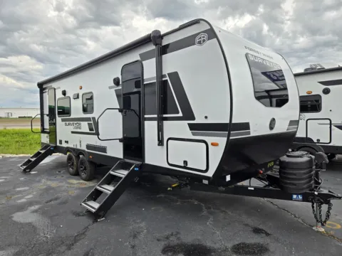 2027 Forest River Surveyor Legend 242RDLE for sale in Hartford, IL