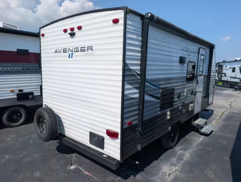 More photos of 2021 Prime Time RV Avenger LT   17 FQS at Colman's Country Campers, IL