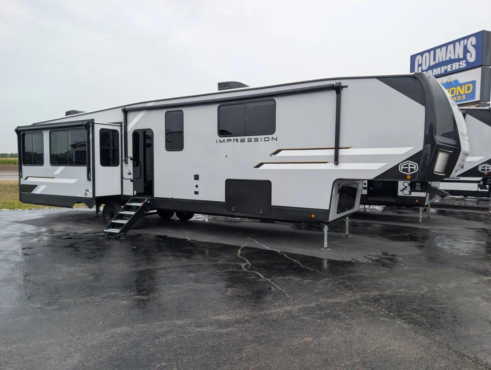 2027 Forest River Impression 360MYR for sale in Hartford, IL