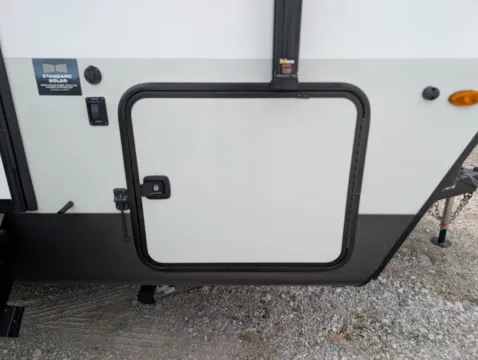 More photos of 2027 Forest River Flagstaff Micro Lite 25SRK at Colman's Country Campers, IL