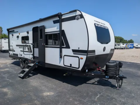 2027 Forest River Surveyor   252RBLE for sale in Hartford, IL