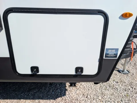 More photos of 2027 Forest River Flagstaff Lite 26SRD at Colman's Country Campers, IL
