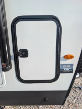 More photos of 2027 Forest River Flagstaff Super Lite 26FKBS at Colman's Country Campers, IL