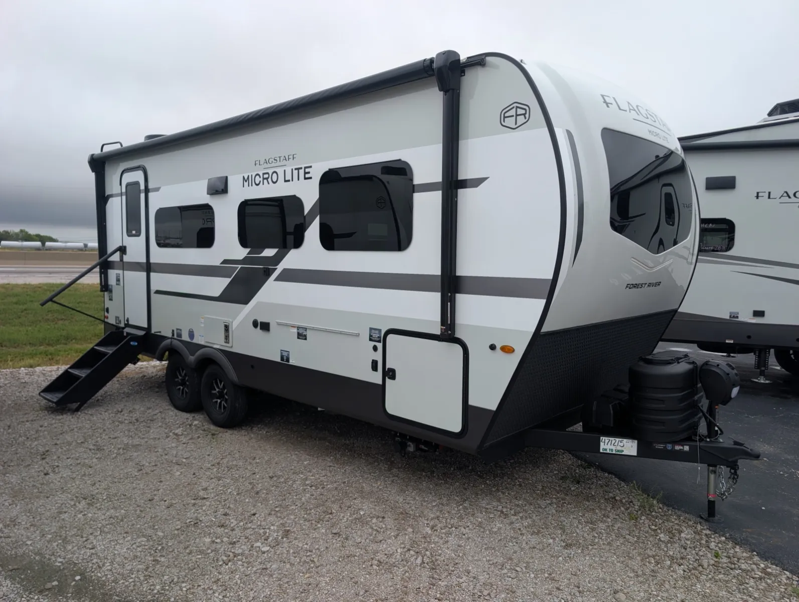 2027 Forest River Flagstaff Micro Lite 22FBS for sale in Hartford, IL