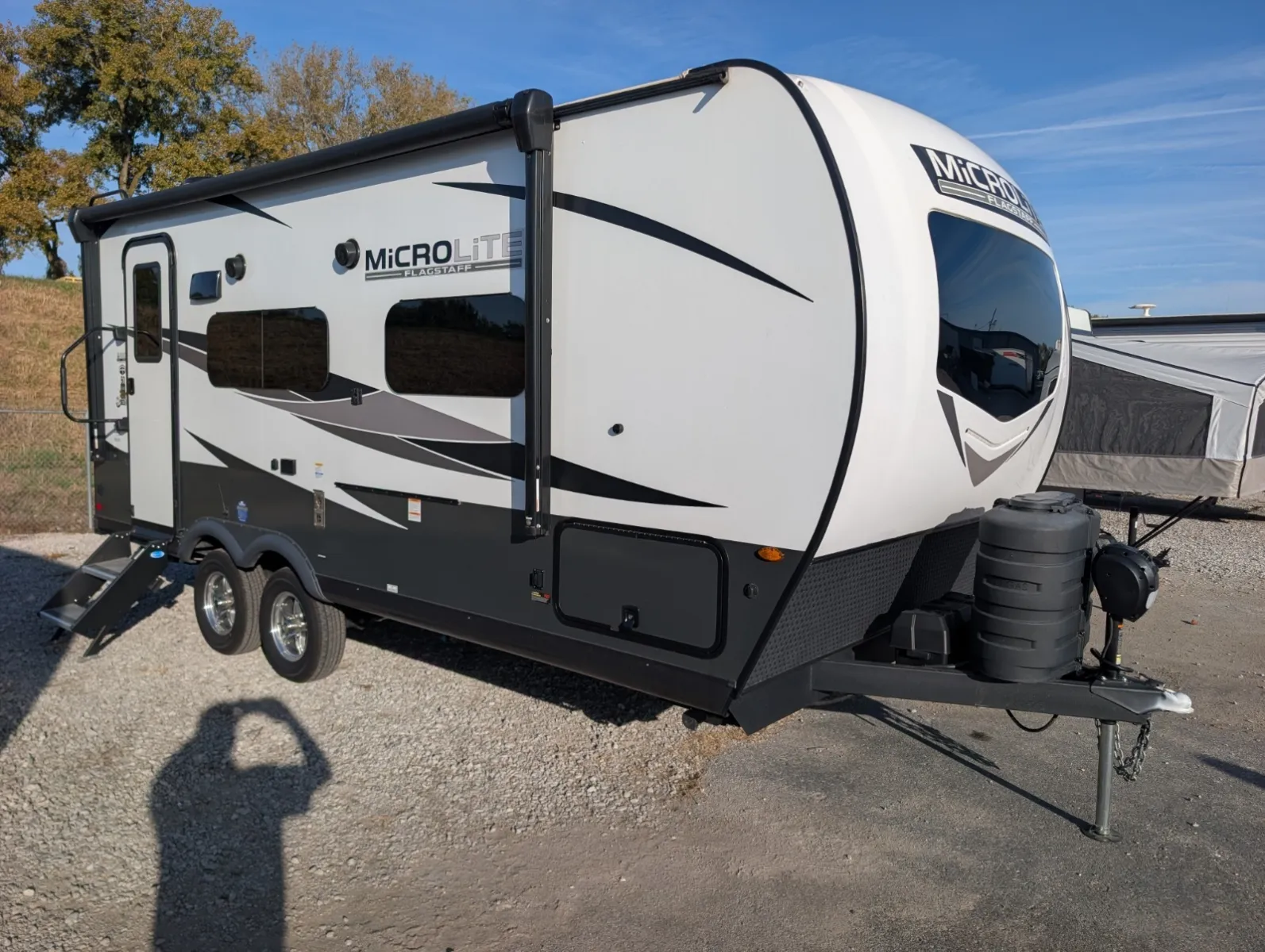 2025 Forest River Flagstaff Micro Lite 21FBRS for sale in Hartford, IL