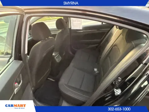 More photos of 2018 Hyundai Elantra SEL Sedan 4D at CARMART - Smyrna, DE