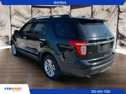 More photos of 2011 Ford Explorer XLT Sport Utility 4D at CARMART - Smyrna, DE