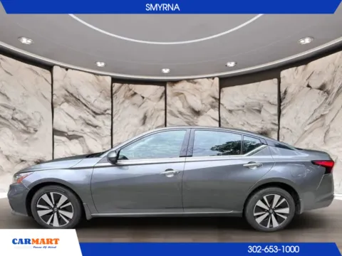 Another view of 2019 Nissan Altima 2.5 SL Sedan 4D for sale in Smyrna, DE at CARMART - Smyrna
