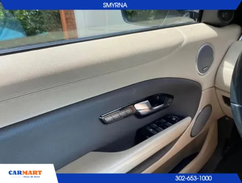 More photos of 2016 Land Rover Range Rover Evoque SE Premium Sport Utility 4D at CARMART - Smyrna, DE