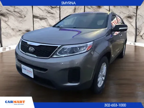 Photos of 2015 Kia Sorento LX Sport Utility 4D for sale in Smyrna, DE at CARMART - Smyrna