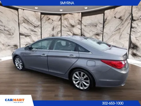 More photos of 2011 Hyundai Sonata Limited Sedan 4D at CARMART - Smyrna, DE