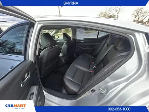 More photos of 2019 Nissan Altima 2.5 SR Sedan 4D at CARMART - Smyrna, DE