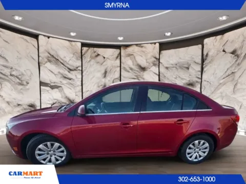 Photos of 2011 Chevrolet Cruze LT Sedan 4D for sale in Smyrna, DE at CARMART - Smyrna