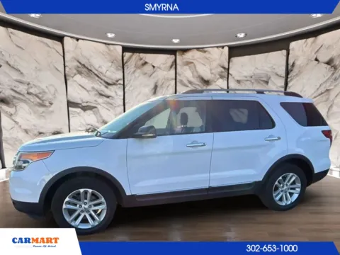 More photos of 2013 Ford Explorer XLT Sport Utility 4D at CARMART - Smyrna, DE