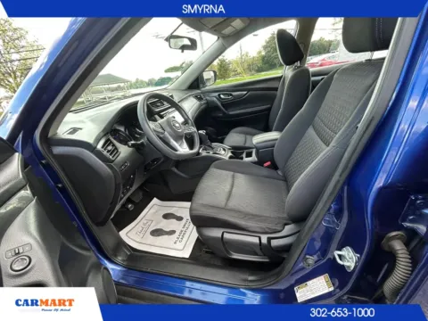 More photos of 2018 Nissan Rogue S Sport Utility 4D at CARMART - Smyrna, DE