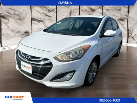 Photos of 2014 Hyundai Elantra GT Hatchback 4D for sale in Smyrna, DE at CARMART - Smyrna