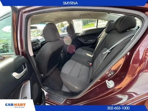 More photos of 2017 Kia Forte LX Sedan 4D at CARMART - Smyrna, DE