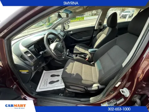 More photos of 2017 Kia Forte LX Sedan 4D at CARMART - Smyrna, DE