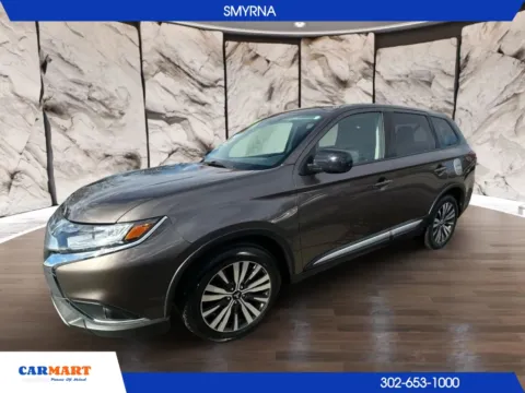 Another view of 2020 Mitsubishi Outlander ES Sport Utility 4D for sale in Smyrna, DE at CARMART - Smyrna