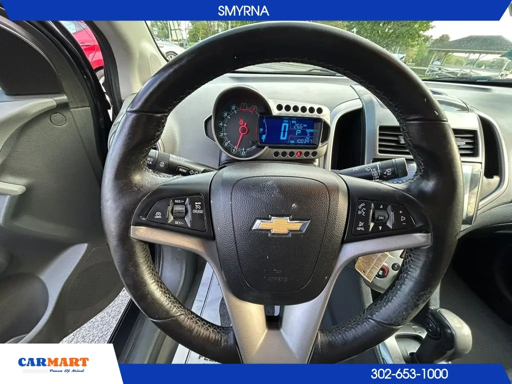 2015 Chevrolet Sonic LTZ - Photo 16