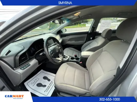 More photos of 2020 Hyundai Elantra SEL Sedan 4D at CARMART - Smyrna, DE