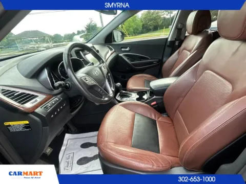 More photos of 2014 Hyundai Santa Fe Limited Sport Utility 4D at CARMART - Smyrna, DE