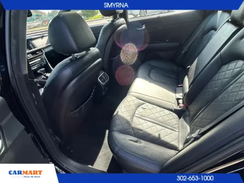 More photos of 2016 Kia Optima Limited Sedan 4D at CARMART - Smyrna, DE