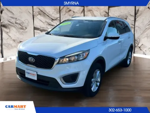White 2016 Kia Sorento LX Sport Utility 4D for sale in Smyrna, DE