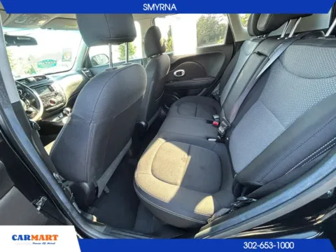 More photos of 2017 Kia Soul + Wagon 4D at CARMART - Smyrna, DE