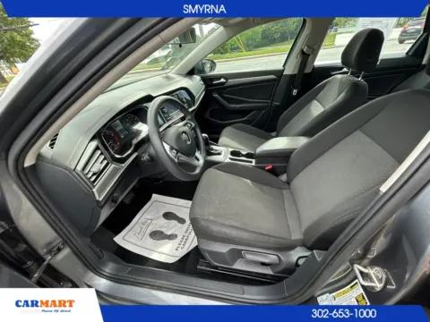 More photos of 2019 Volkswagen Jetta 1.4T S Sedan 4D at CARMART - Smyrna, DE