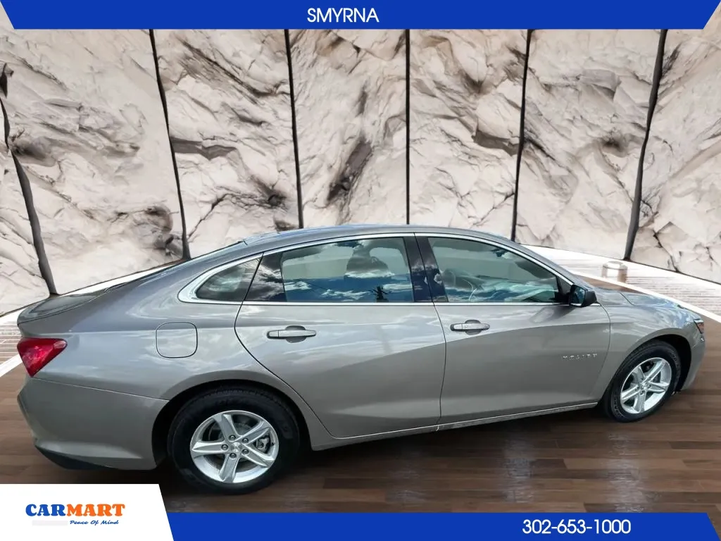 Chevrolet Malibu photo 9