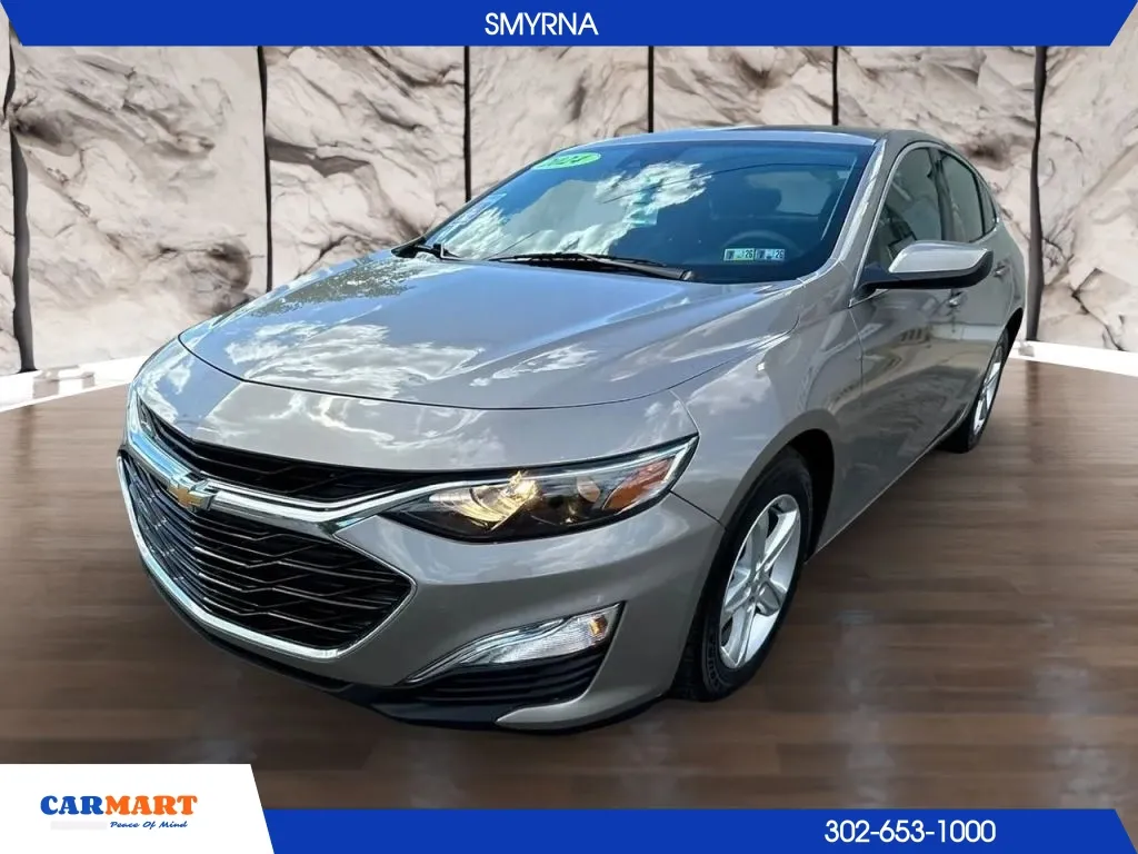 Chevrolet Malibu photo 2