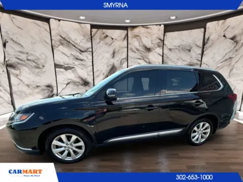 Another view of 2019 Mitsubishi Outlander SEL Sport Utility 4D for sale in Smyrna, DE at CARMART - Smyrna