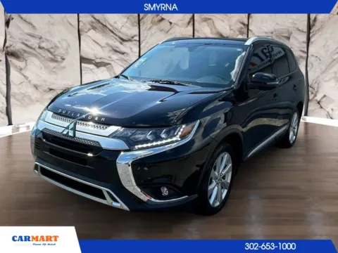 Black 2019 Mitsubishi Outlander SEL Sport Utility 4D for sale in Smyrna, DE