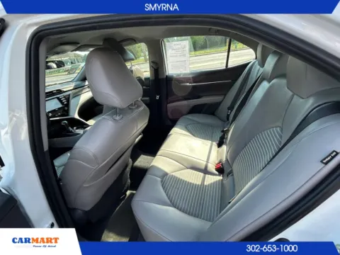 More photos of 2020 Toyota Camry SE Sedan 4D at CARMART - Smyrna, DE