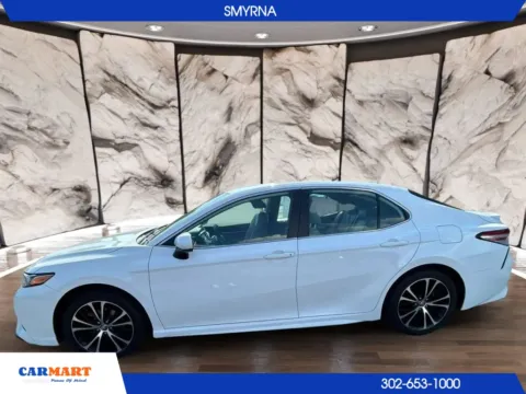 Another view of 2020 Toyota Camry SE Sedan 4D for sale in Smyrna, DE at CARMART - Smyrna