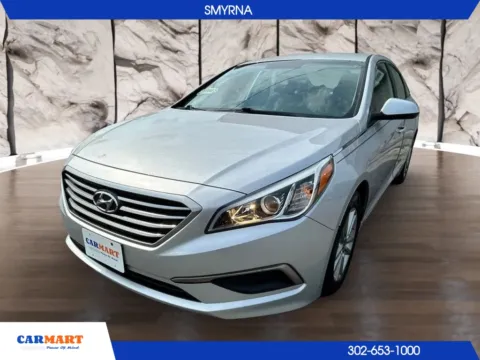 Photos of 2016 Hyundai Sonata SE Sedan 4D for sale in Smyrna, DE at CARMART - Smyrna