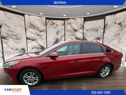 Another view of 2015 Hyundai Sonata SE Sedan 4D for sale in Smyrna, DE at CARMART - Smyrna