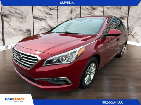 Photos of 2015 Hyundai Sonata SE Sedan 4D for sale in Smyrna, DE at CARMART - Smyrna